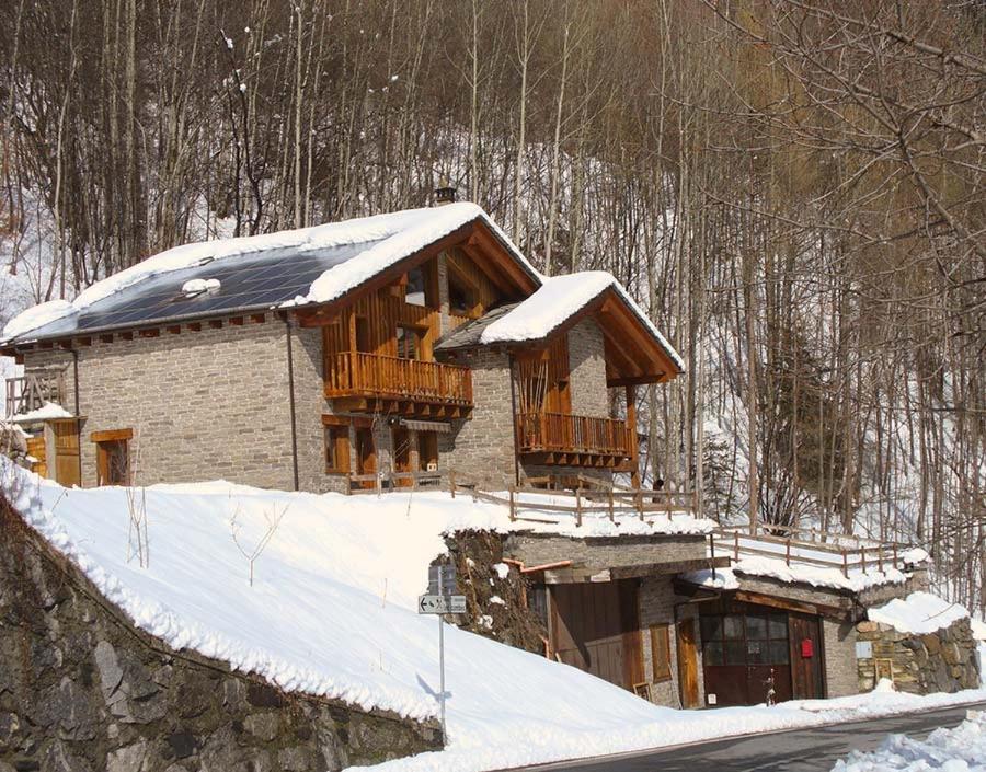Artemisia B&B Ла-Саль Екстер'єр фото